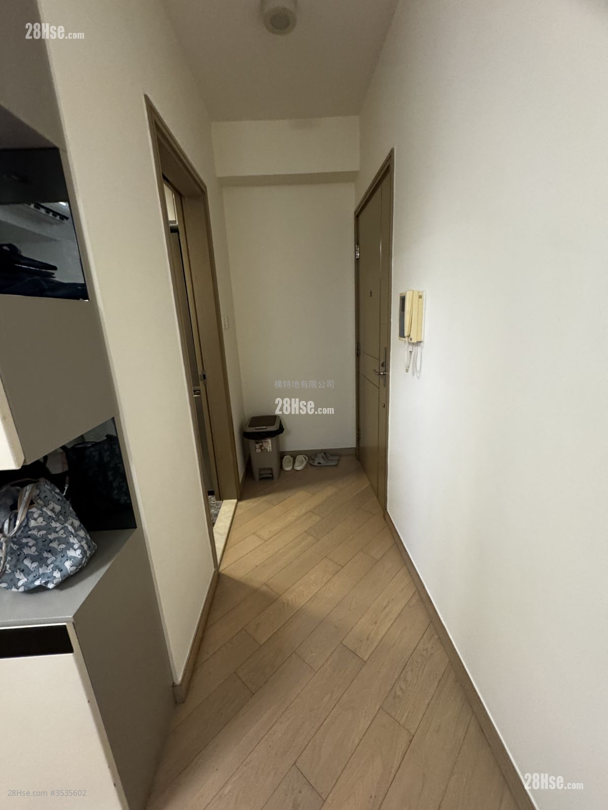 The Latitude Rental 2 Bedrooms , 1 Bathroom 584 ft²