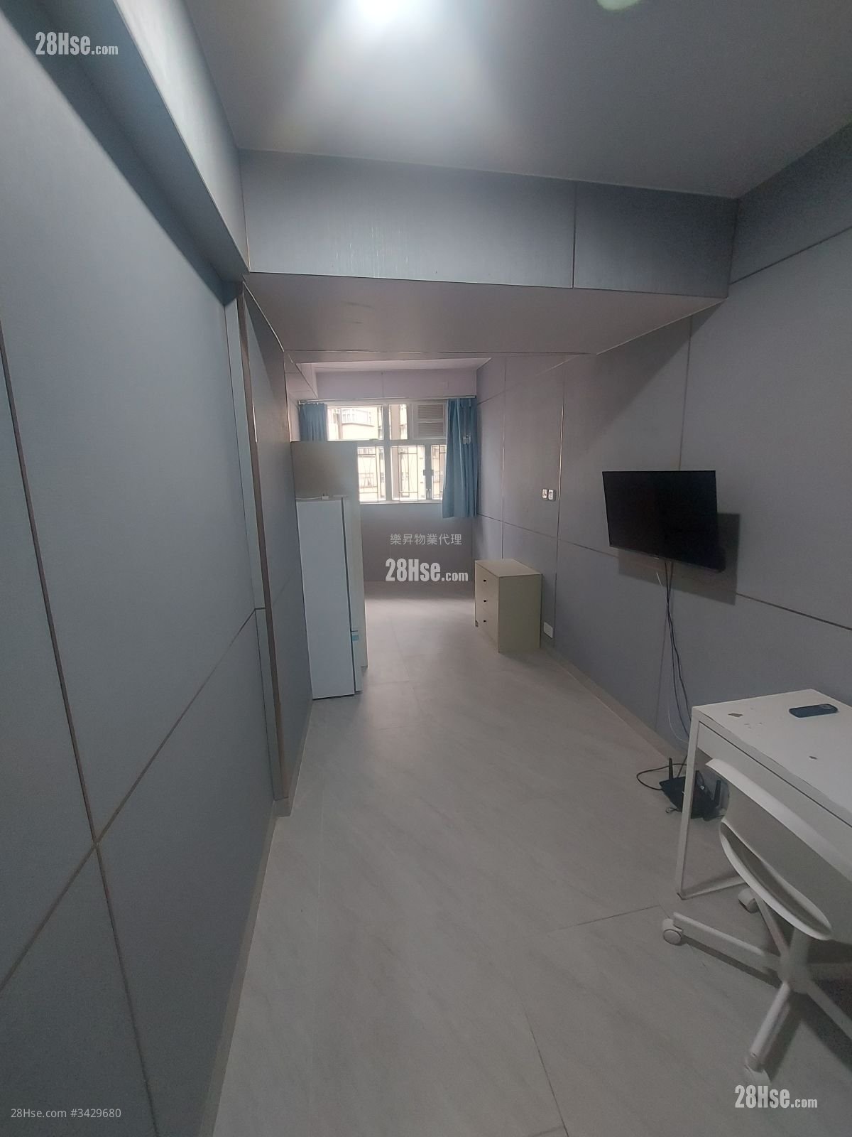 Southern Building Rental Studio , 1 Bathroom 200 ft²