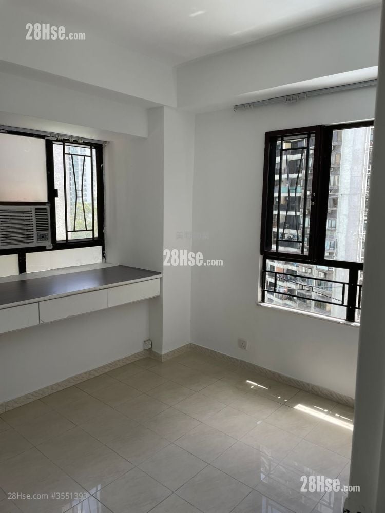 Belair Gardens Rental 3 Bedrooms , 1 Bathroom 560 ft²