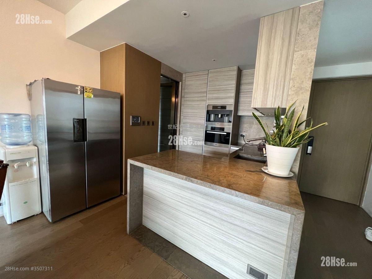 Azura Rental 2 Bedrooms , 1 Bathroom 1,598 ft²