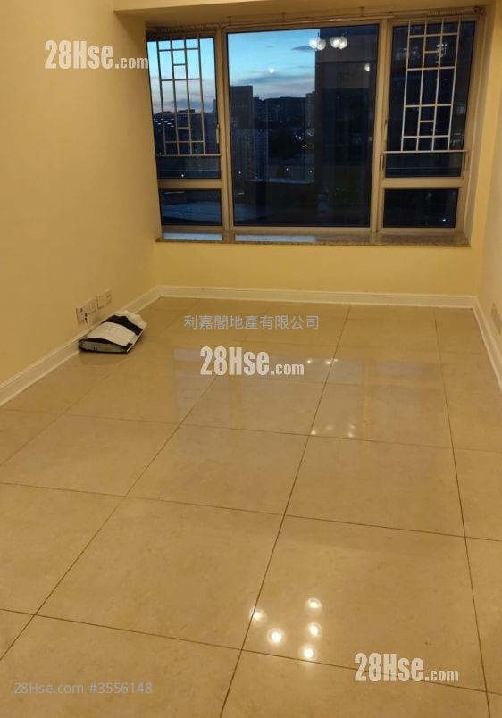 Banyan Garden Rental 2 Bedrooms , 1 Bathroom 434 ft²
