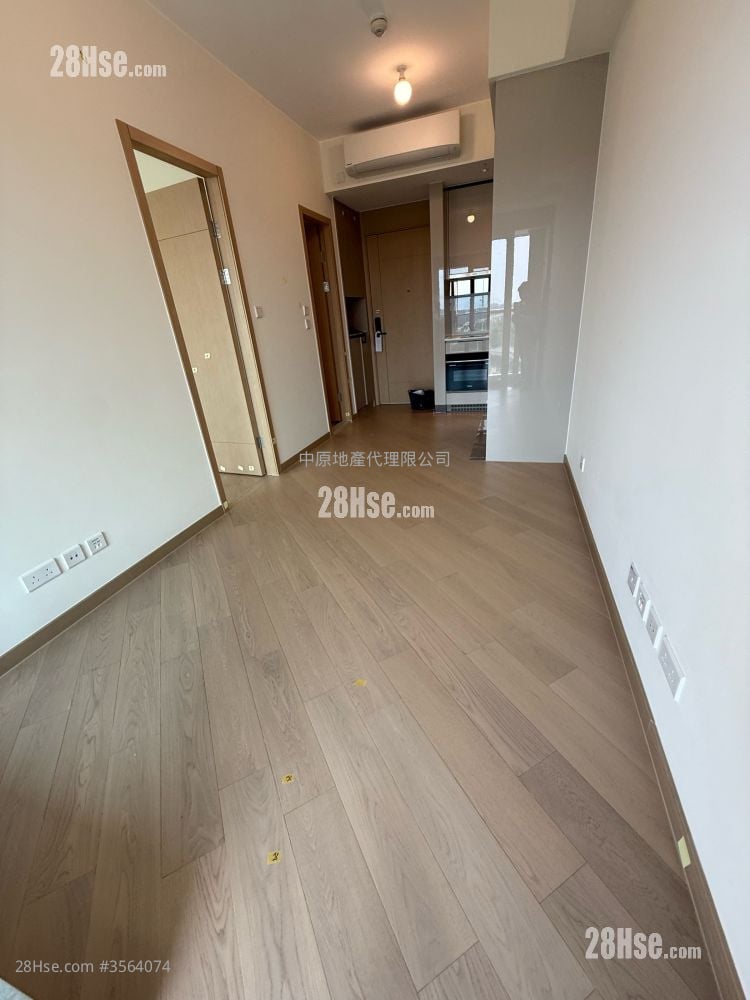 Grand Mayfair  Sell 1 Bedroom , 1 Bathroom 351 ft²