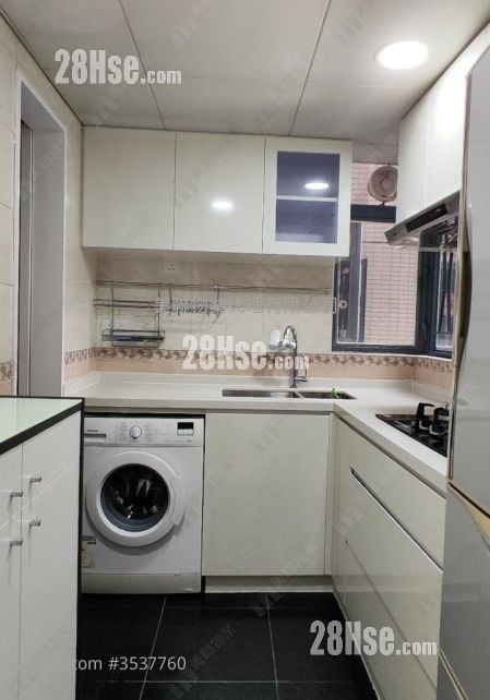Maritime Bay Rental 3 Bedrooms , 2 Bathrooms 606 ft²