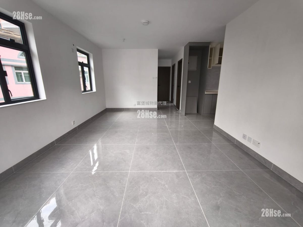 Tai Lam Liu Village Sell 3 Bedrooms , 2 Bathrooms