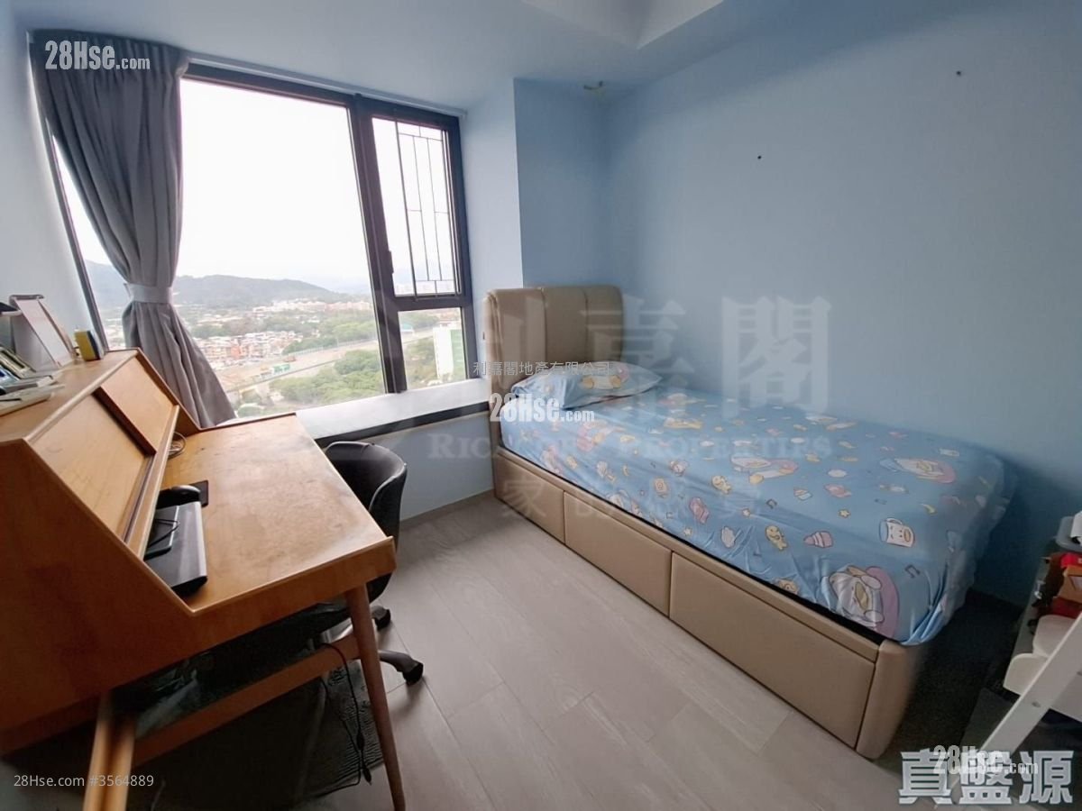 Park Signature Sell 3 Bedrooms , 1 Bathroom 724 ft²