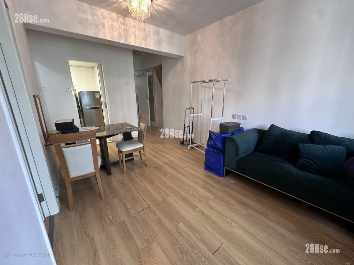 Kiu Hing Mansion Rental 2 Bedrooms , 1 Bathroom 519 ft²