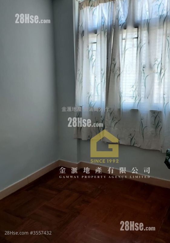 Sun Lai Garden Rental 2 Bedrooms , 1 Bathroom 386 ft²