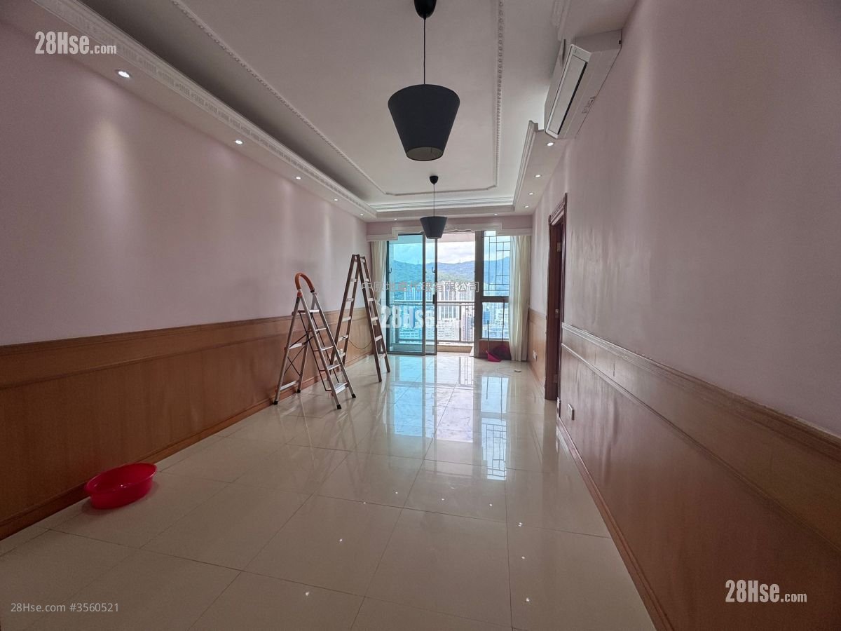 Vision City Rental 4 Bedrooms , 2 Bathrooms 827 ft²