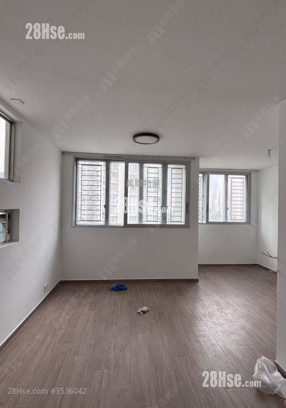 Kai Cheung Court Sell 399 ft²