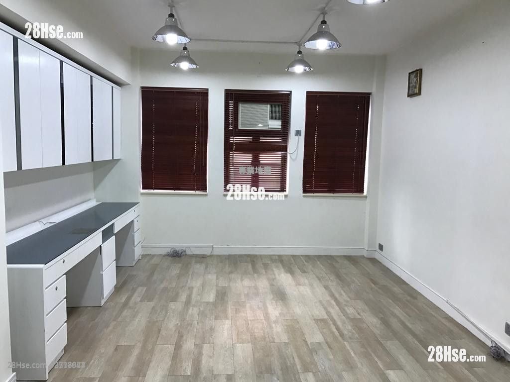 半島大廈 售盤 2 房 , 1 浴室 925 平方呎