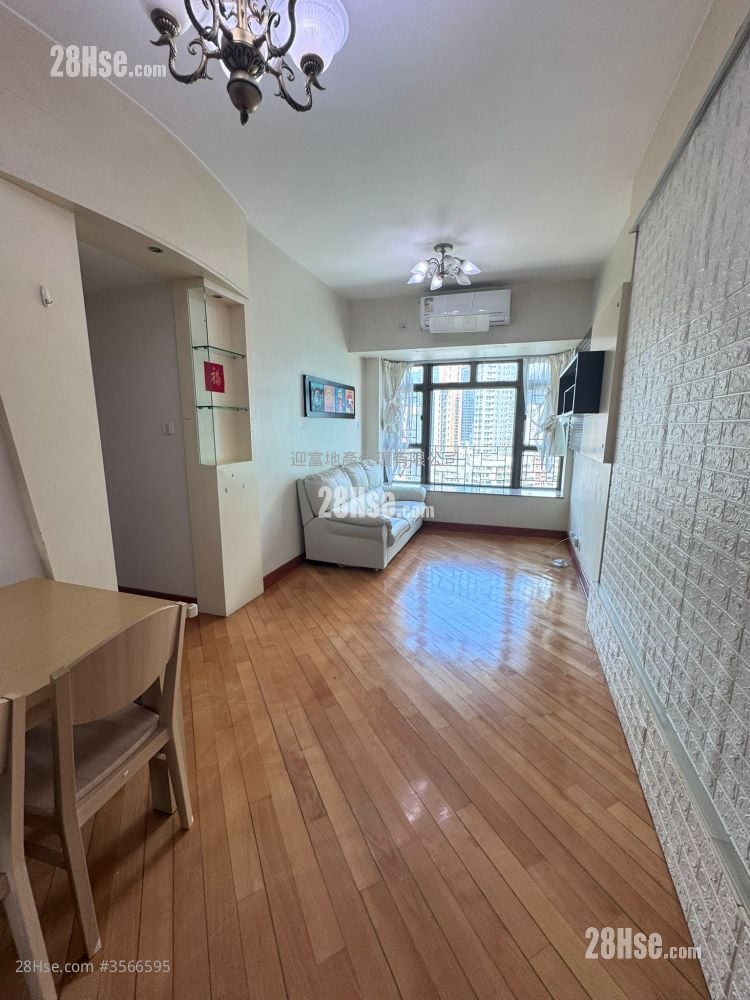 Royal Peninsula Rental 3 Bedrooms , 2 Bathrooms 677 ft²