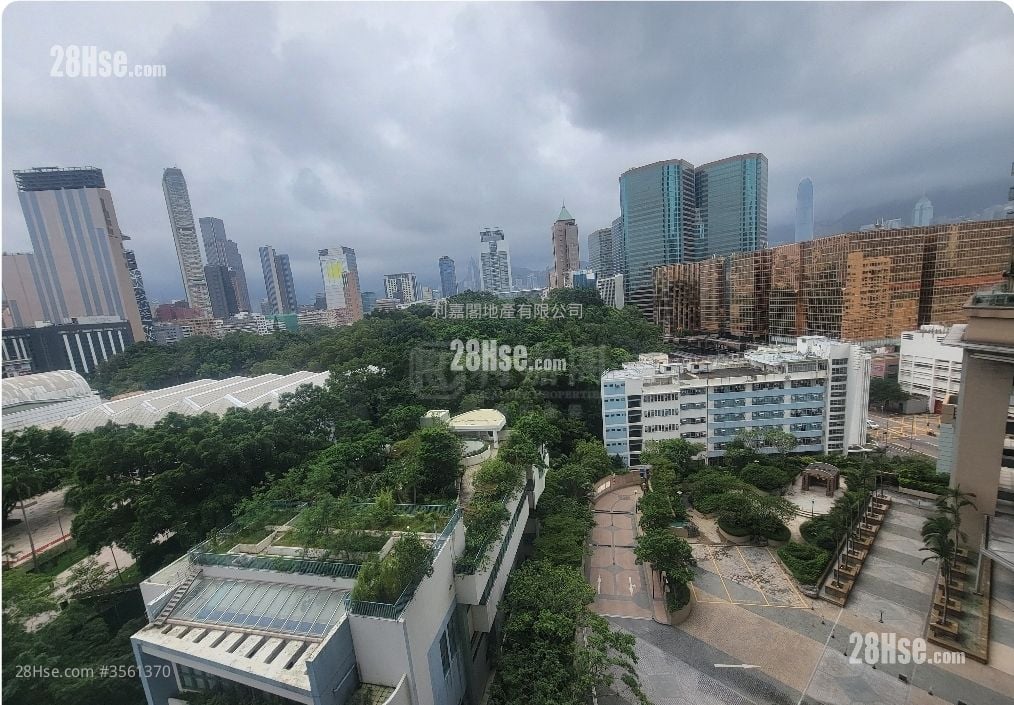 港景峰 售盤 3 房 , 3 浴室 894 平方呎 港景峰 售盤 3 房 , 3 浴室 894 平方呎