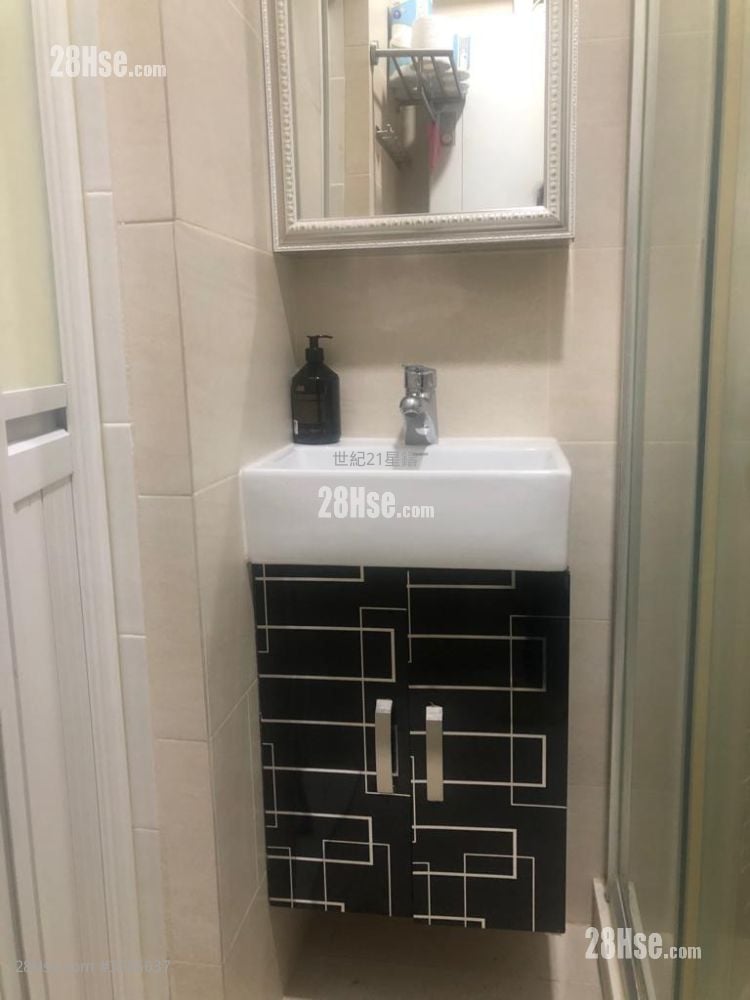 Lai Yan Lau Sell 1 Bedroom , 1 Bathroom 301 ft² Lai Yan Lau Sell 1 Bedroom , 1 Bathroom 301 ft²