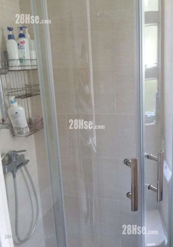 Lai Yan Lau Sell 1 Bedroom , 1 Bathroom 301 ft² Lai Yan Lau Sell 1 Bedroom , 1 Bathroom 301 ft²