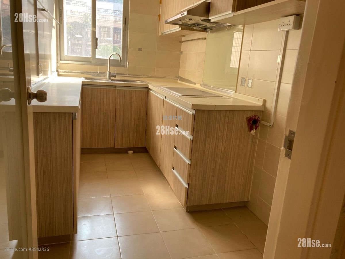 Kingsfield Tower Sell 3 Bedrooms , 2 Bathrooms 792 ft²