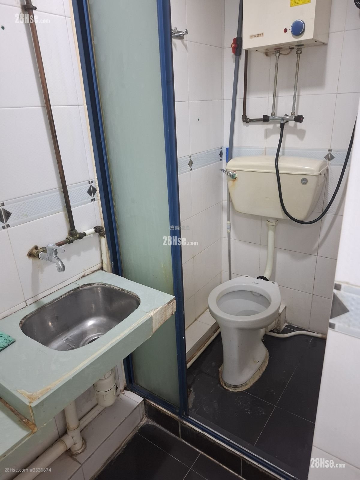 Lee Hing Building Rental Studio , 1 Bathroom 150 ft² Lee Hing Building Rental Studio , 1 Bathroom 150 ft²