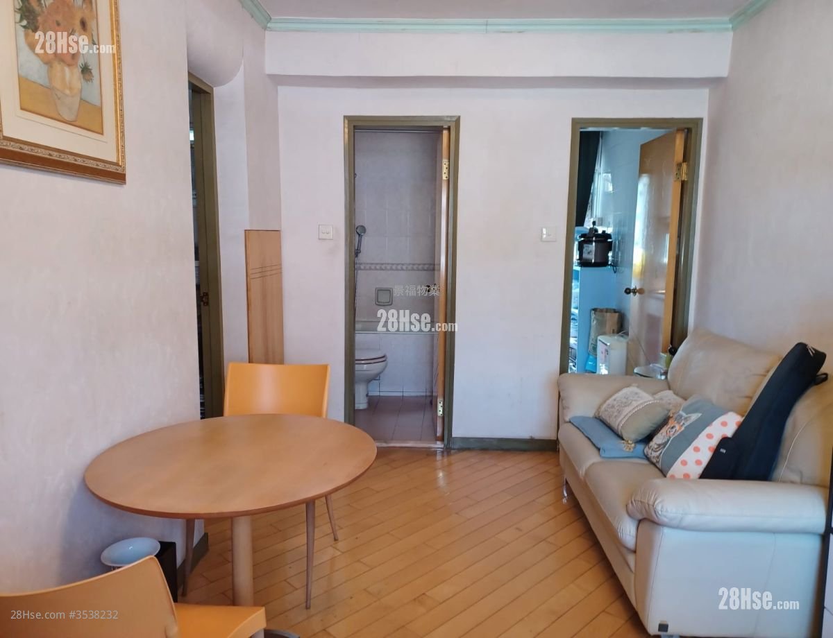 Seaview Garden Sell 1 Bedroom , 1 Bathroom 309 ft²