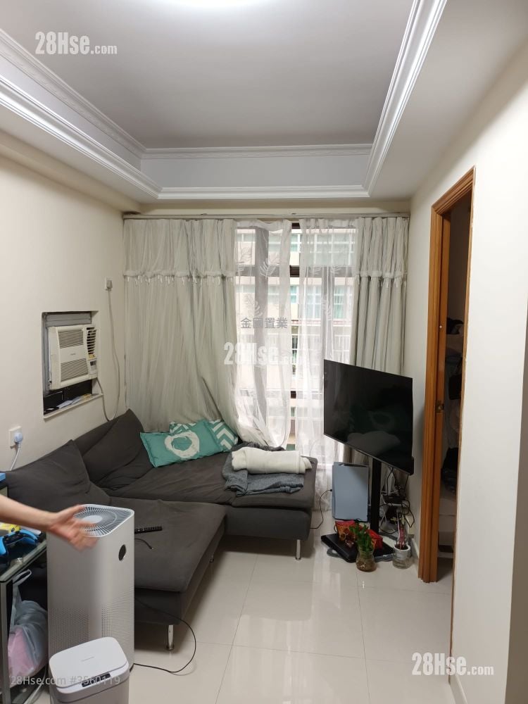 Prat Mansions Sell 2 Bedrooms , 1 Bathroom 401 ft²