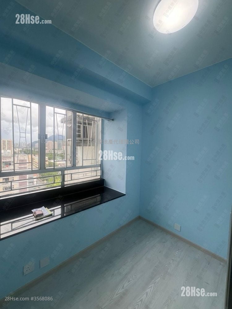 Lucky Plaza Sell 2 Bedrooms 334 ft²