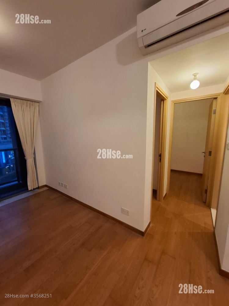 The Papillons Rental 2 Bedrooms , 1 Bathroom 522 ft²