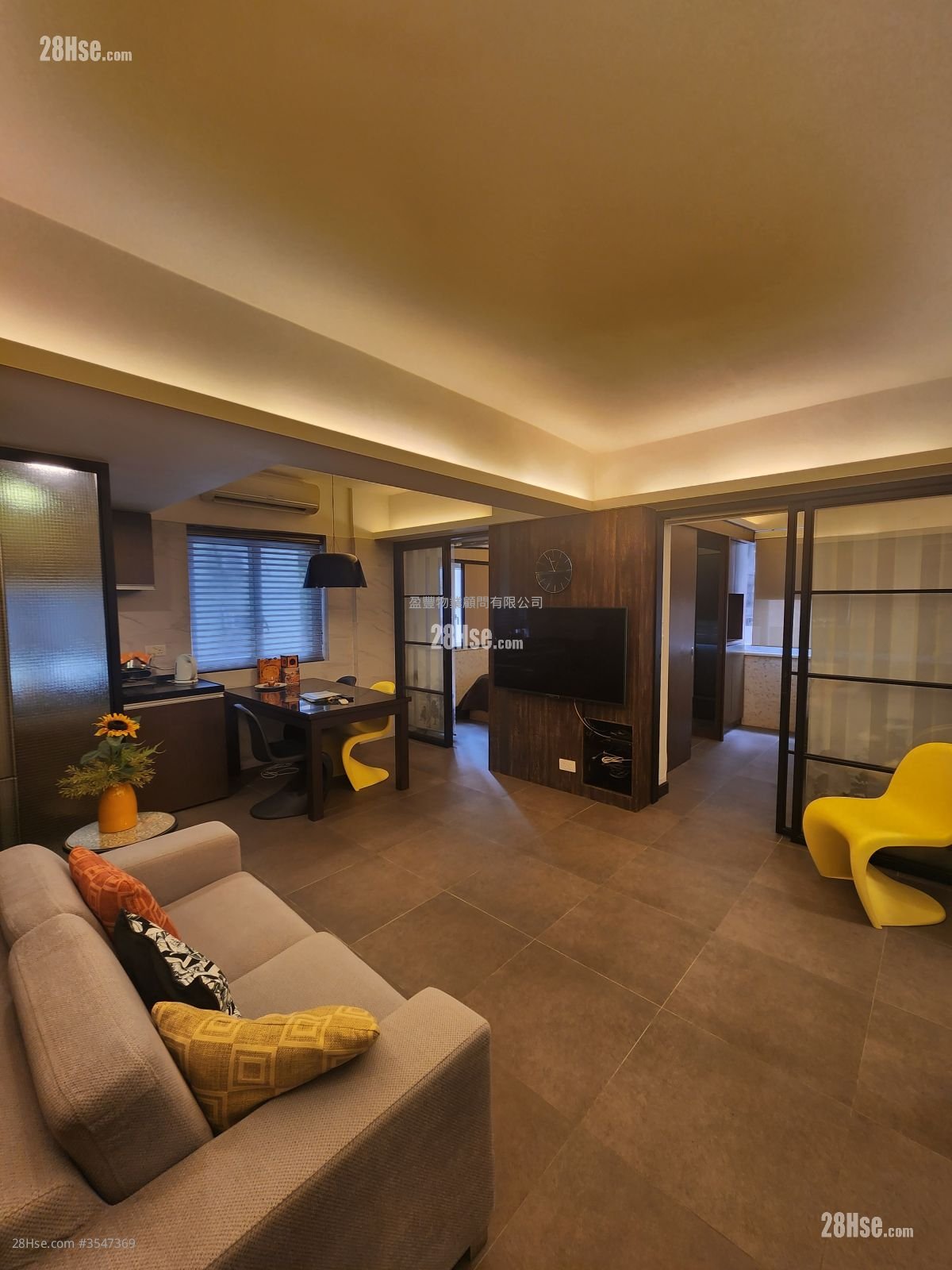 Tung Shing Building Rental 2 Bedrooms , 1 Bathroom 565 ft²