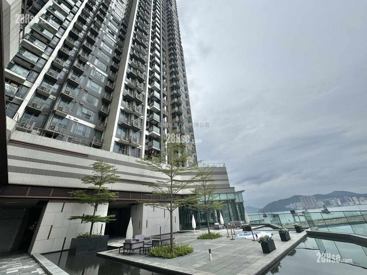 Sea To Sky Rental 2 Bedrooms , 1 Bathroom 468 ft²