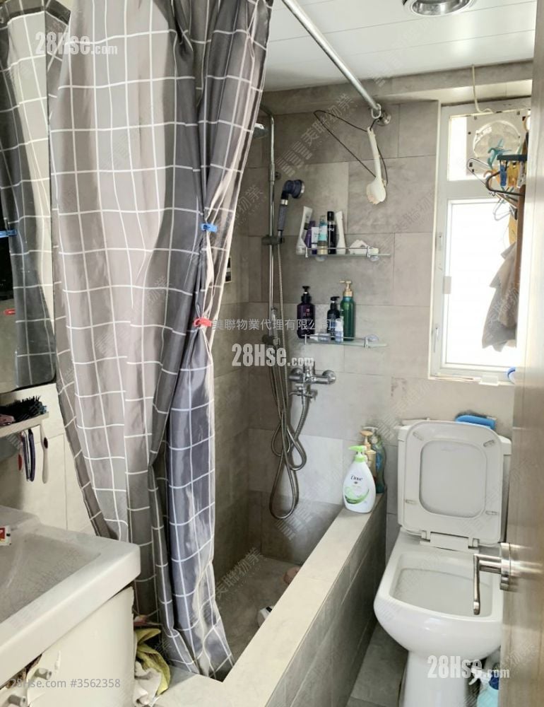 安宁花园 售盘 3 房 , 1 浴室 583 平方尺 安宁花园 售盘 3 房 , 1 浴室 583 平方尺