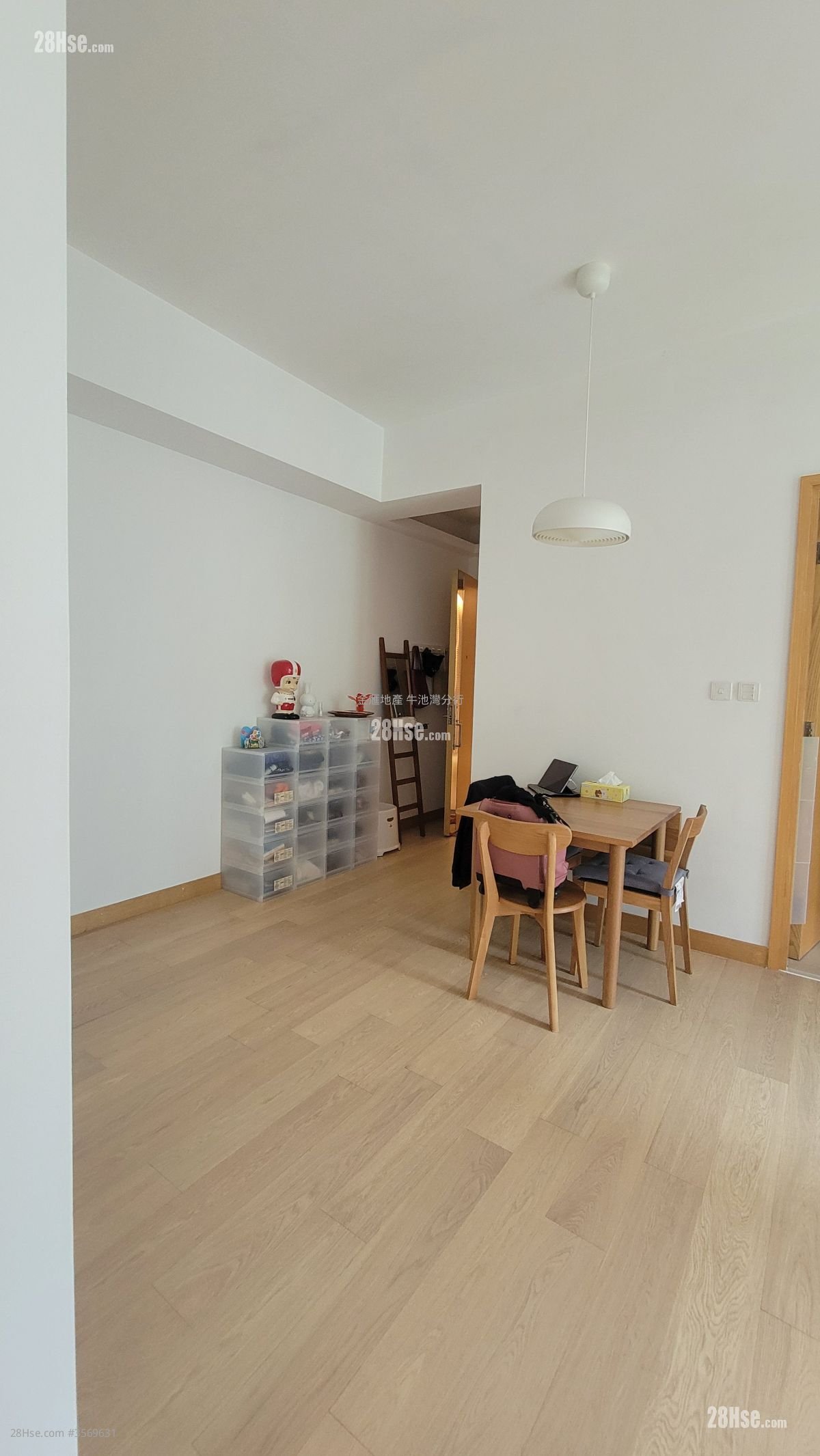 Aria Rental 2 Bedrooms , 2 Bathrooms 740 ft²