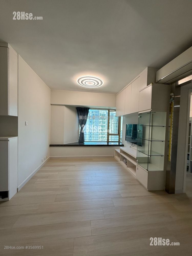 La Cite Noble Rental 3 Bedrooms , 2 Bathrooms 644 ft²