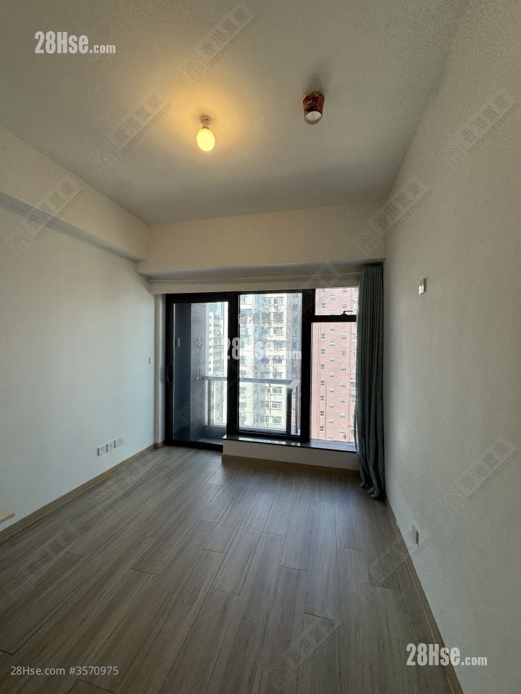 J Loft Rental Studio , 1 Bathroom 216 ft²