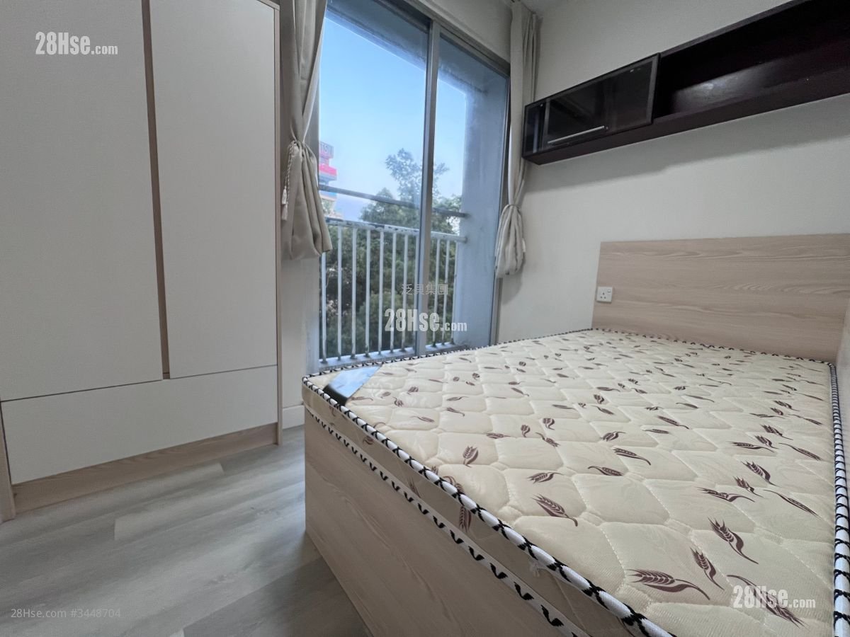 Prince Centre Rental 4 Bedrooms , 5+ Bathrooms 130 ft²