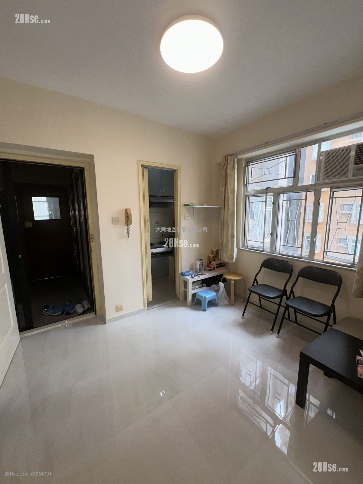 Hung Hay Building Rental 2 Bedrooms , 1 Bathroom 305 ft² Hung Hay Building Rental 2 Bedrooms , 1 Bathroom 305 ft²