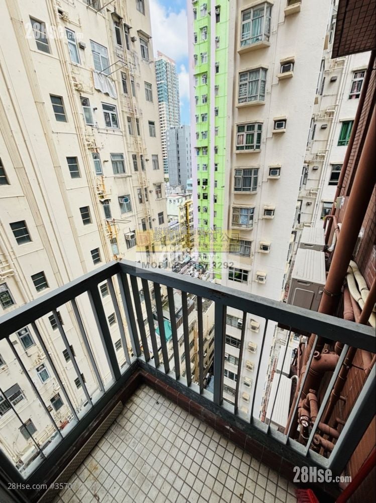 Le Mansion Rental 3 Bedrooms , 1 Bathroom 518 ft² Le Mansion Rental 3 Bedrooms , 1 Bathroom 518 ft²