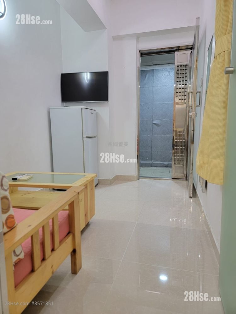 Tsimshatsui Mansion Sell 5+ Bedrooms , 5+ Bathrooms 850 ft²