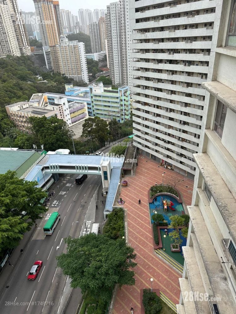 Cheung Wo Court Rental 3 Bedrooms , 1 Bathroom 568 ft²
