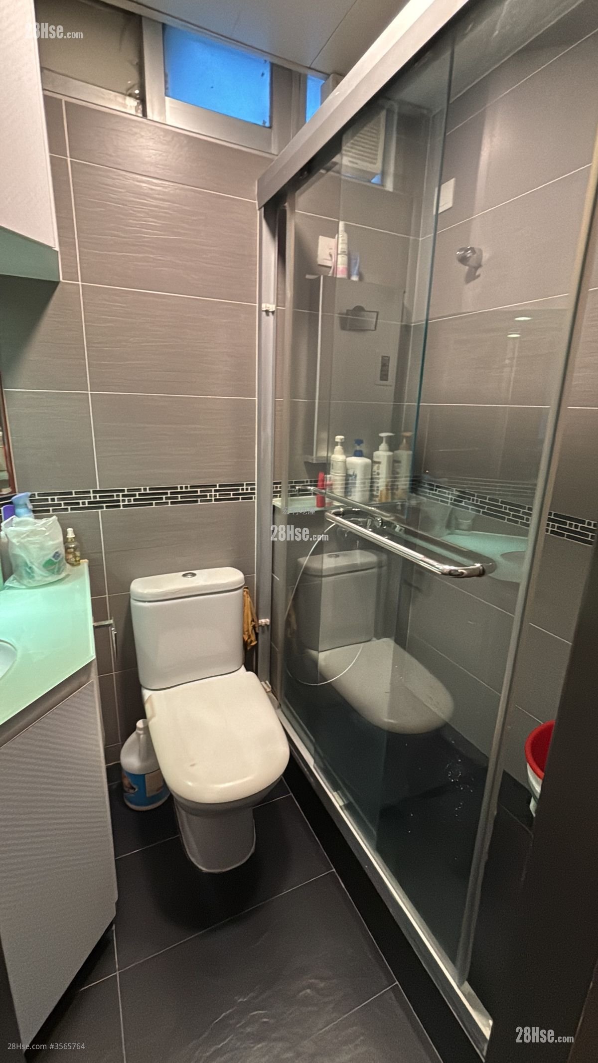 Tsui Wan Estate Sell 2 Bedrooms , 1 Bathroom 443 ft²
