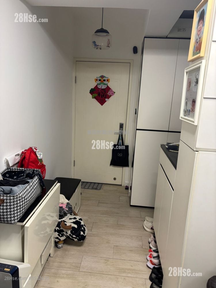 Po Tin Building Sell 1 Bedroom , 1 Bathroom 318 ft²