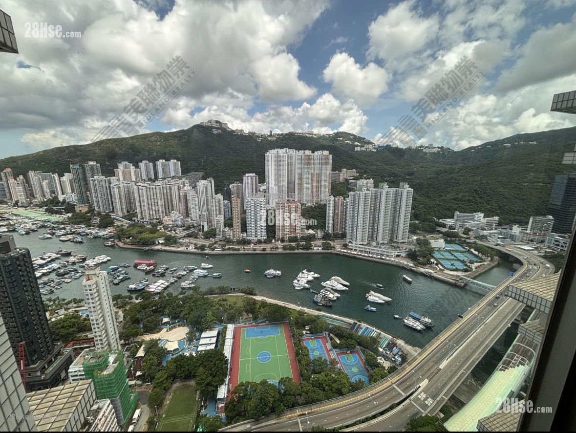 Sham Wan Towers Sell 2 Bedrooms 483 ft²
