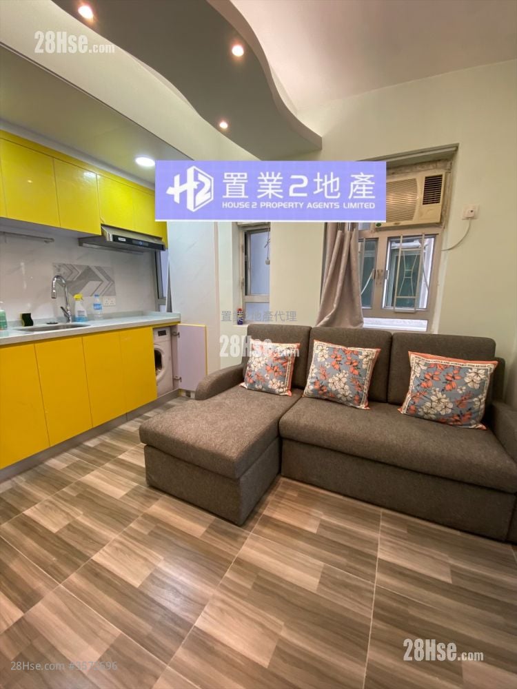 Chung Wo Building Rental 2 Bedrooms 312 ft²