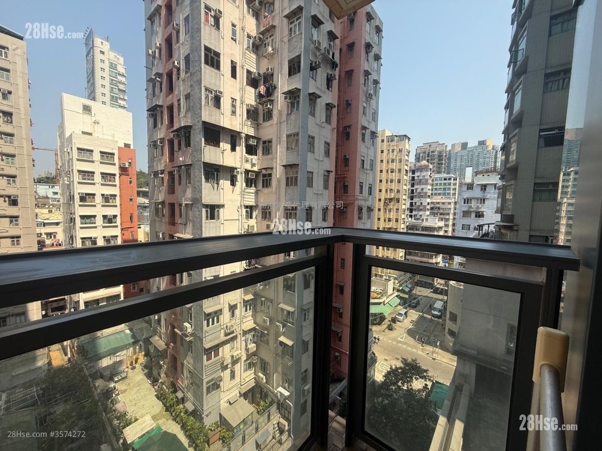 Baker Residences Sell Studio , 1 Bathroom 245 ft²