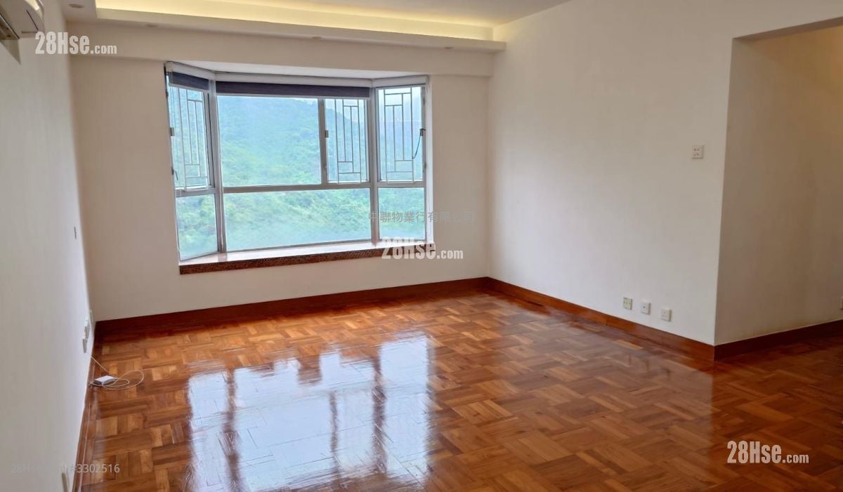 Pictorial Garden Rental 3 Bedrooms , 2 Bathrooms 788 ft²