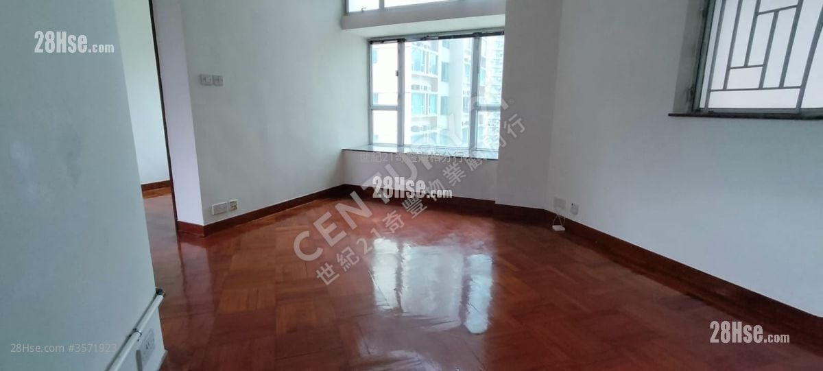 Mountain Shore Sell 2 Bedrooms , 1 Bathroom 501 ft²