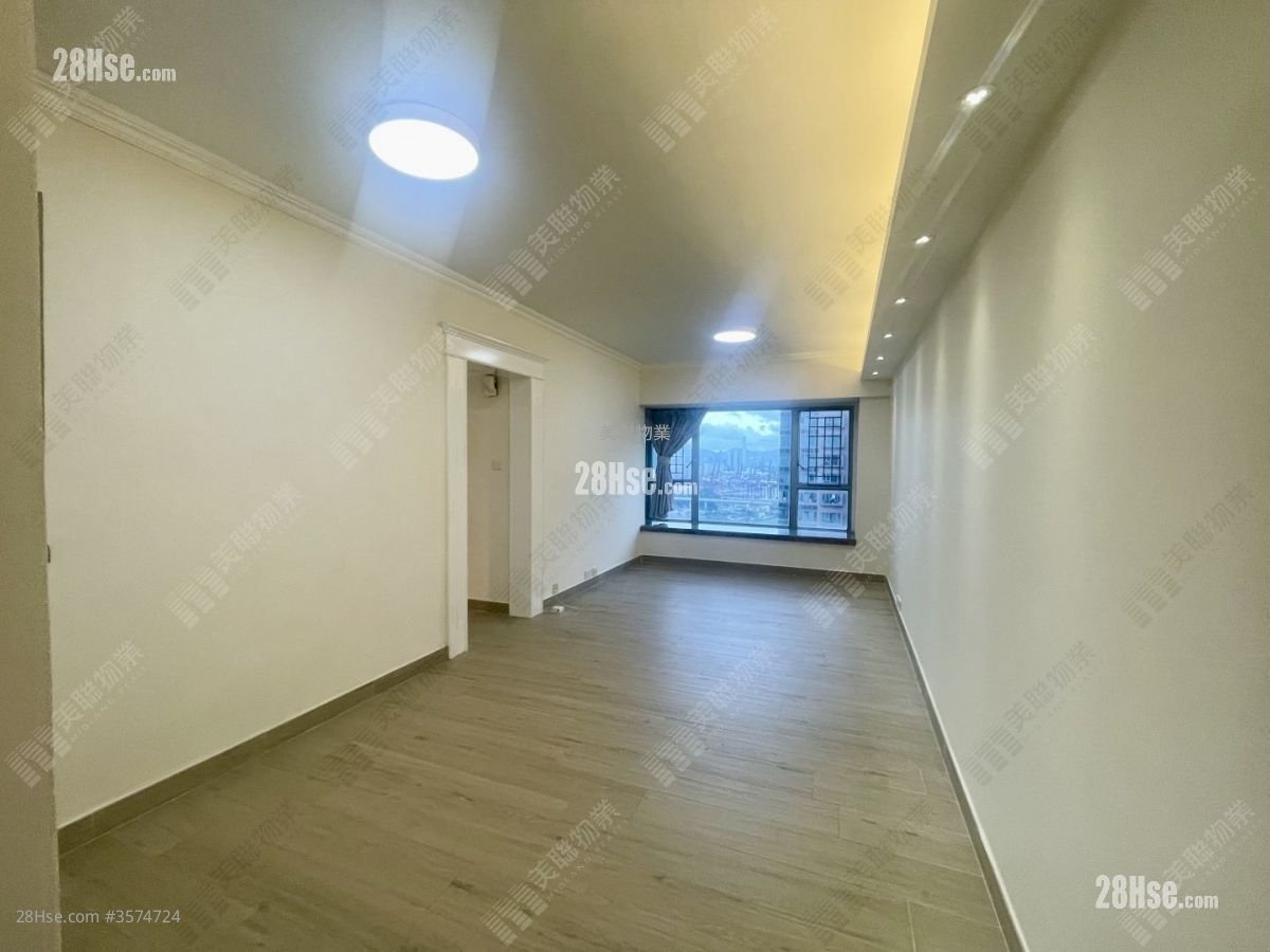 Tierra Verde Sell 3 Bedrooms , 2 Bathrooms 670 ft²