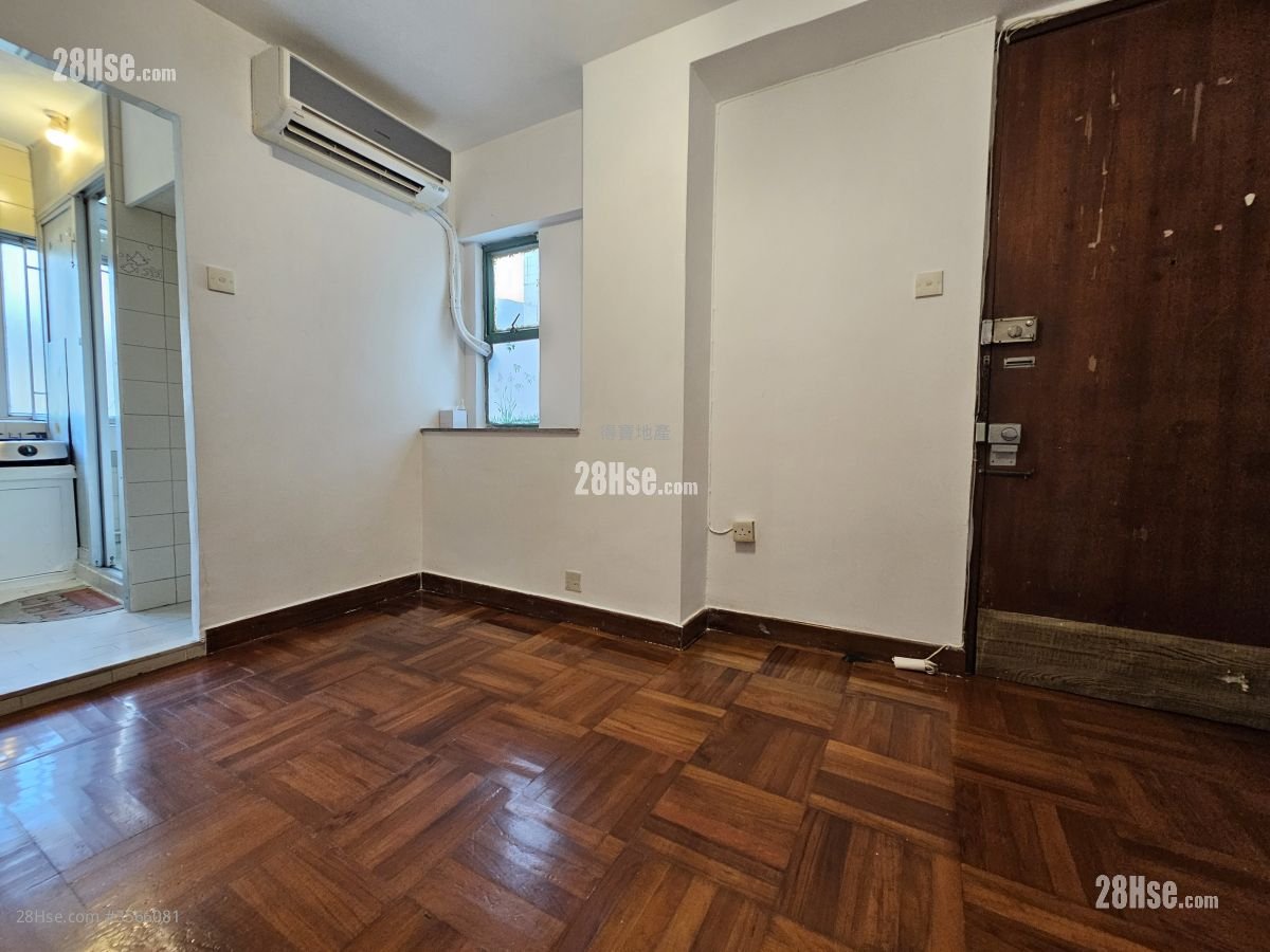 單幢樓房 售盤 1 房 , 1 浴室 342 平方呎 單幢樓房 售盤 1 房 , 1 浴室 342 平方呎