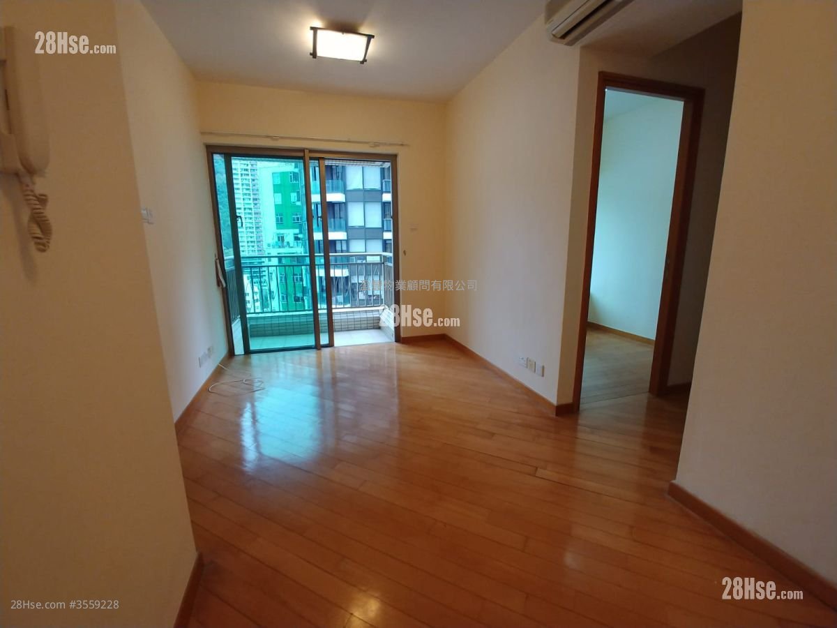 The Zenith Rental 2 Bedrooms , 1 Bathroom 433 ft²