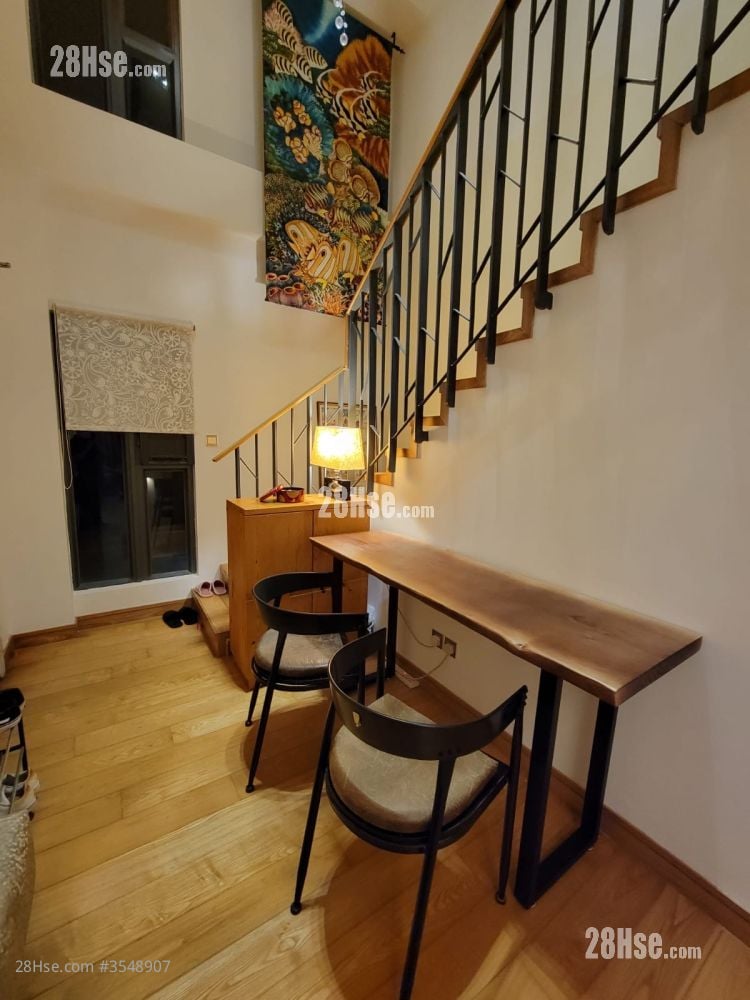Green Lodge Rental 1 Bedroom 85 ft²