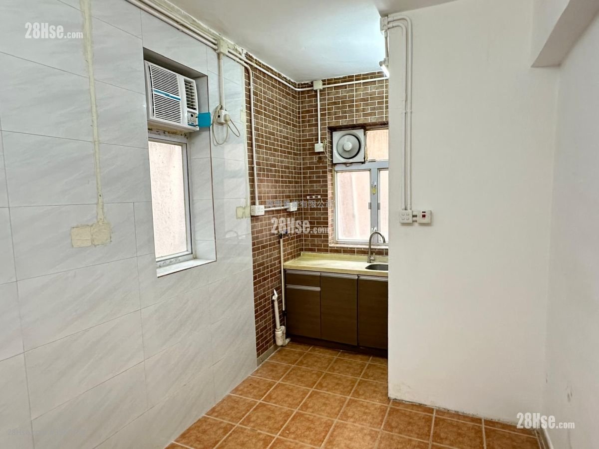 Ming Tong Building Rental Studio , 1 Bathroom 170 ft²