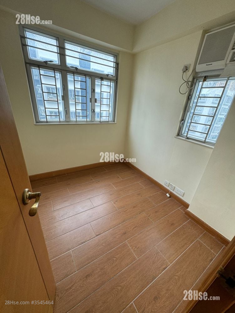 Fu Tor Loy Sun Chuen Rental 2 Bedrooms , 1 Bathroom 271 ft²