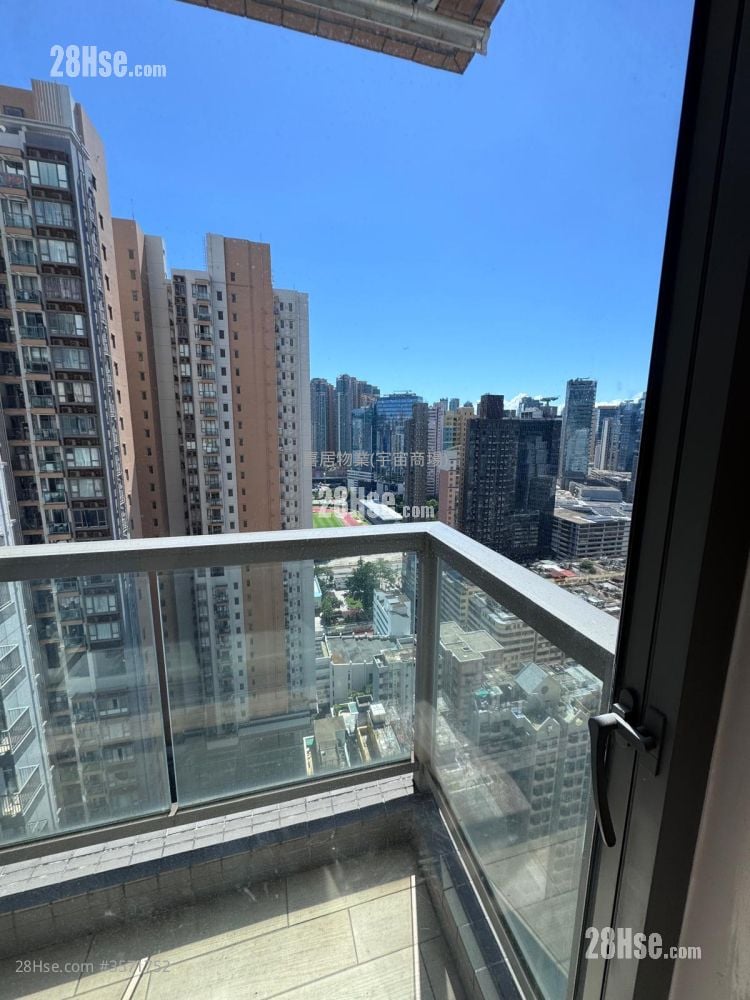 Heya Crystal Rental 2 Bedrooms , 1 Bathroom 507 ft²