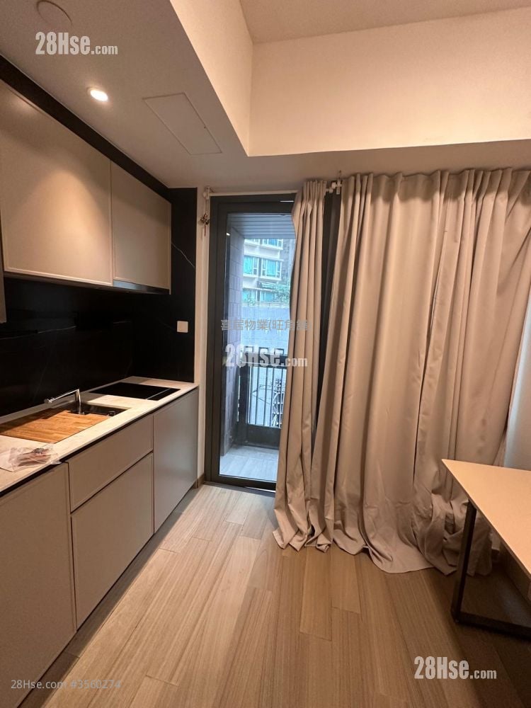 Uptify Rental Studio , 1 Bathroom 172 ft²